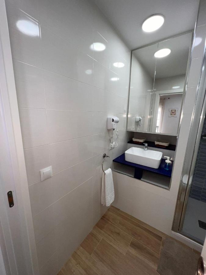 Apartamento , Loft Bobastro Cerca Del Caminito Del Rey Ardales Kültér fotó
